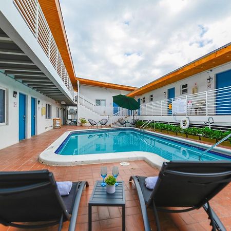 הוליווד Cozy 1 Bedroom With Pool Steps From The Beach #47 מראה חיצוני תמונה