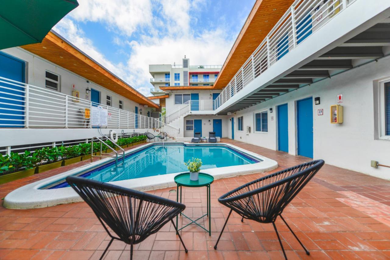 הוליווד Cozy 1 Bedroom With Pool Steps From The Beach #47 מראה חיצוני תמונה