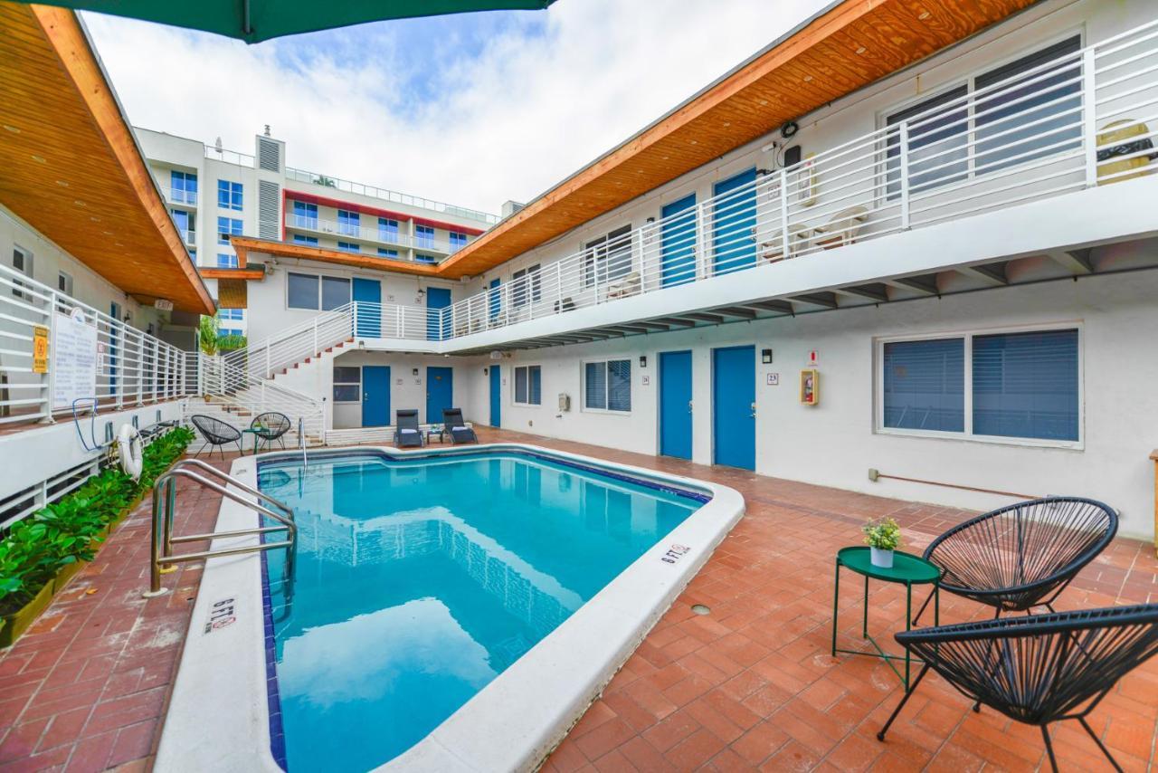 הוליווד Cozy 1 Bedroom With Pool Steps From The Beach #47 מראה חיצוני תמונה
