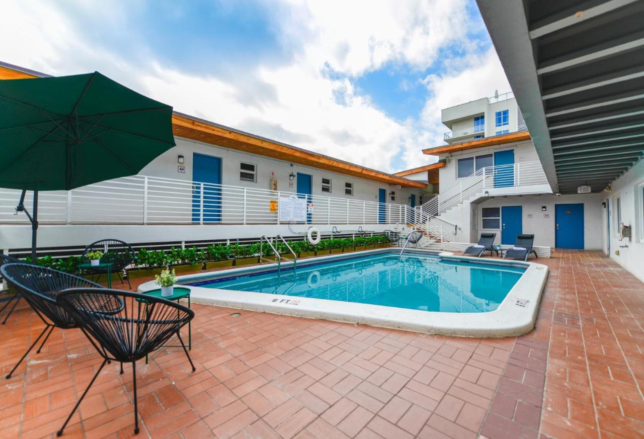 הוליווד Cozy 1 Bedroom With Pool Steps From The Beach #47 מראה חיצוני תמונה