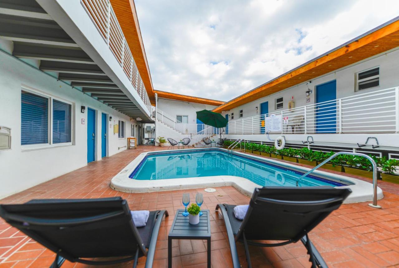 הוליווד Cozy 1 Bedroom With Pool Steps From The Beach #47 מראה חיצוני תמונה